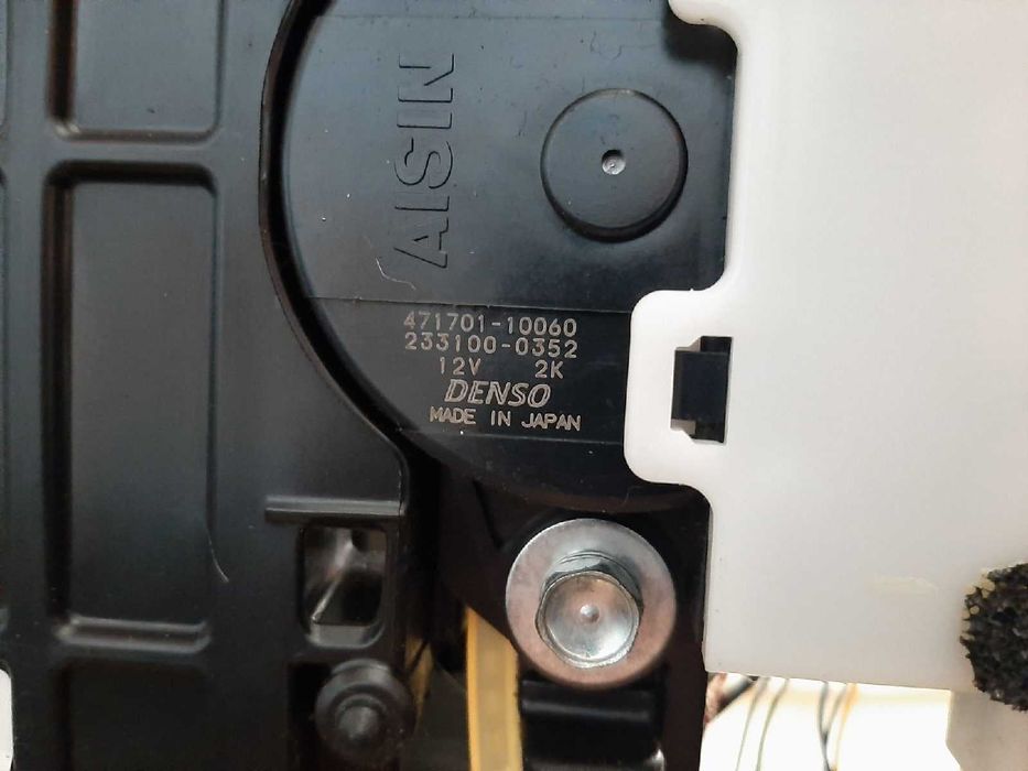 Продам Люк в сборе Lexus LS460