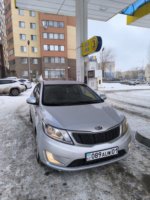 Киа Рио 2013 года выпуска