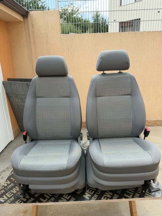 Седалки Volkswagen caddy 2006-2009