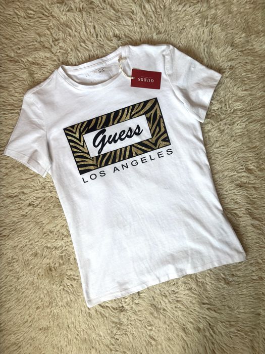 Нова тениска Guess