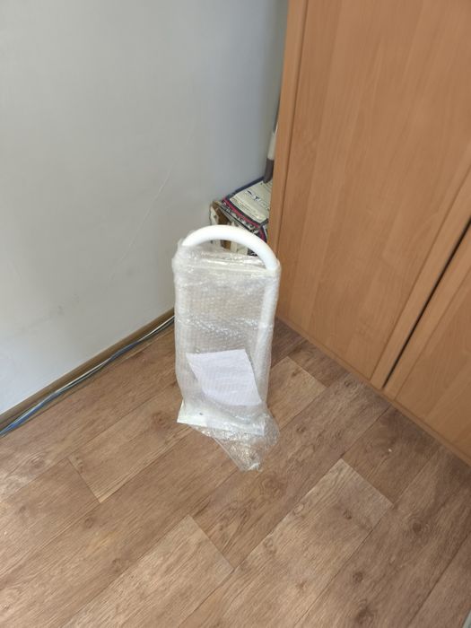 Поручни для инвалидов (для унитаза)