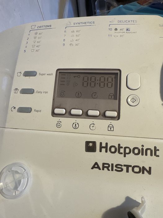 Oferta!Masina de spalat digitalizataAriston Hotpoint verticala clasa A