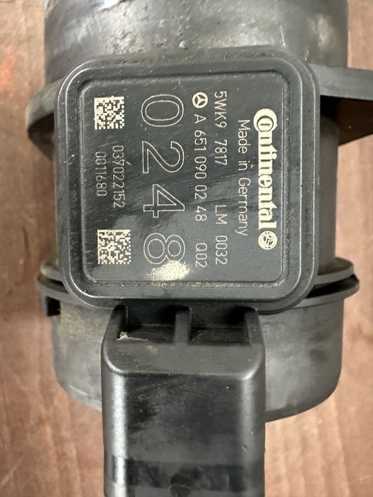 Debitmetru mercedes w204 w212 cls ml glk cla 2.2cdi euro 5 A6510900248