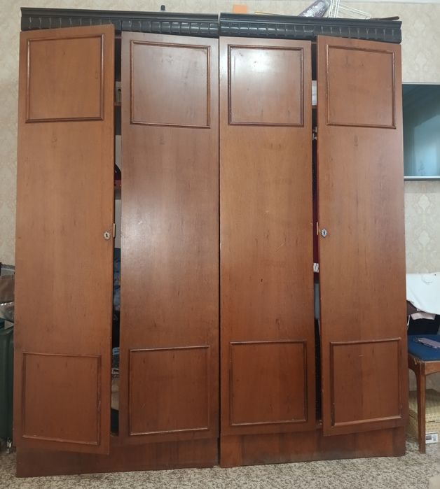 Продам  шефониер для спальной