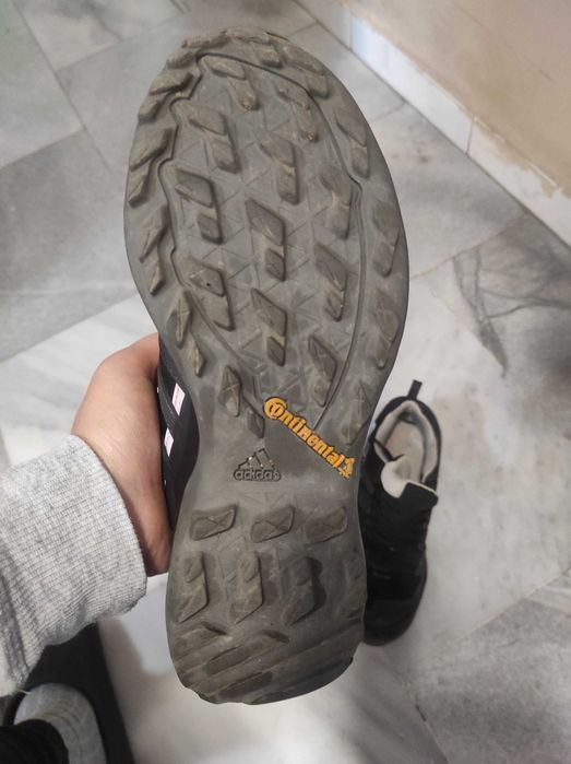 Туристически обувки Adidas terrex