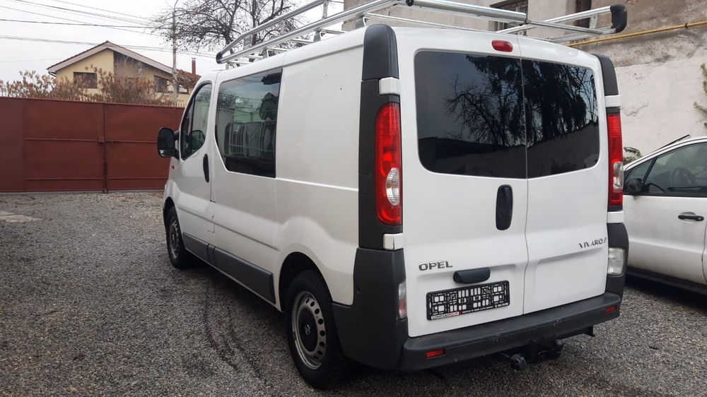 Opel Vivaro Trafic Primastar 2013 - 2.0D 115CP E5 - 6 Locuri - Clima!