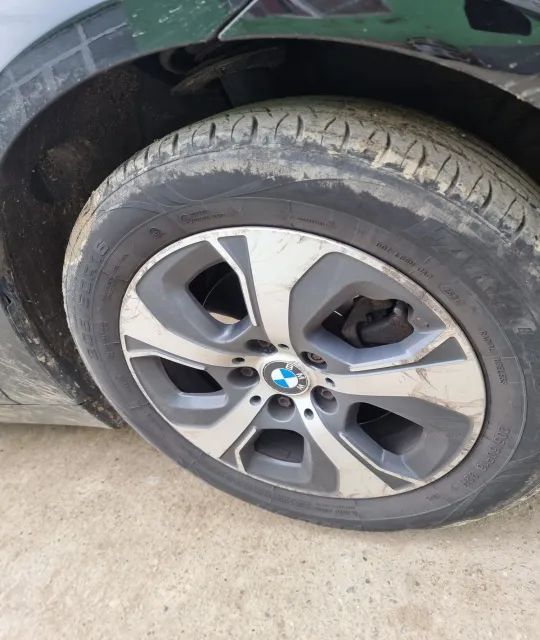 Bara fata spate capota trager armatura calandru haion portbagaj parbriz  Bmw Seria 2 active tourer F45 an 2015, motor 1.5 d 116cp cod motor B37C15A  dezmembrez dezmembrari piese