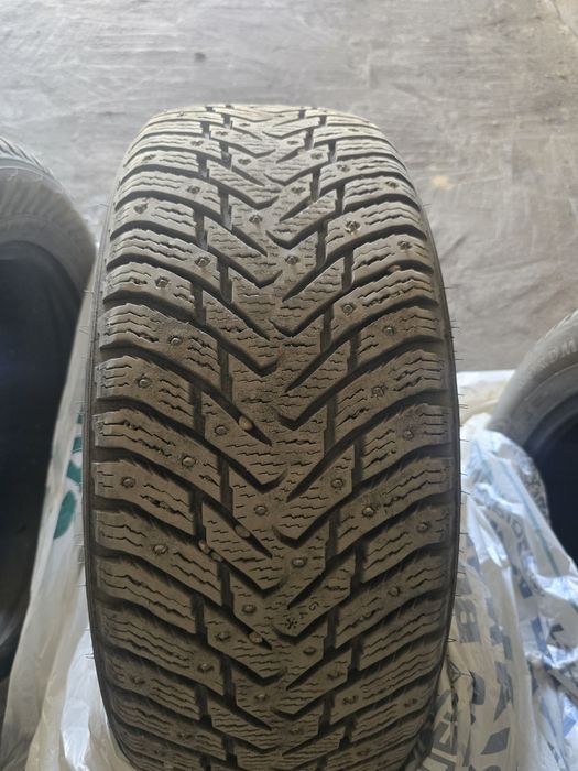 Продам зимние шины Nordman 8