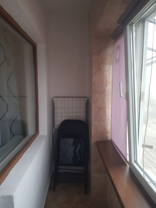 Inchiriez Garsoniera Etaj 2