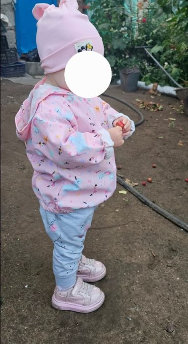 Продам детские вещи