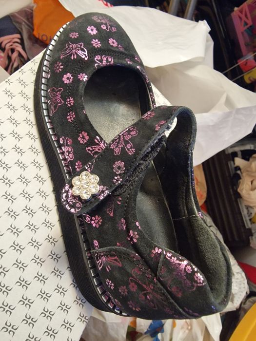 Детския обувь кожа