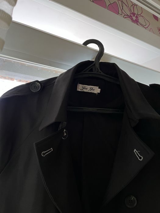 Тренчкот, плащ продаю