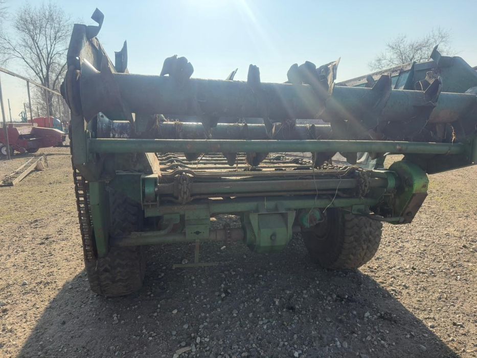 Продам мтт9  новоза расбрасыватель