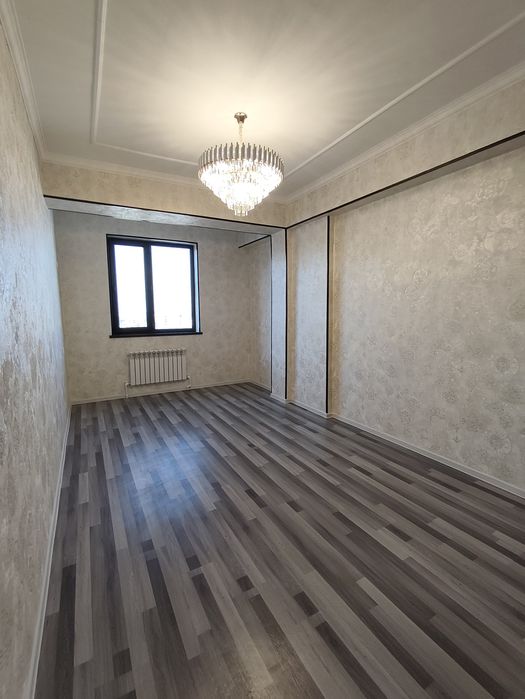 3 xonali 80 m2 navastroyka kvartira.