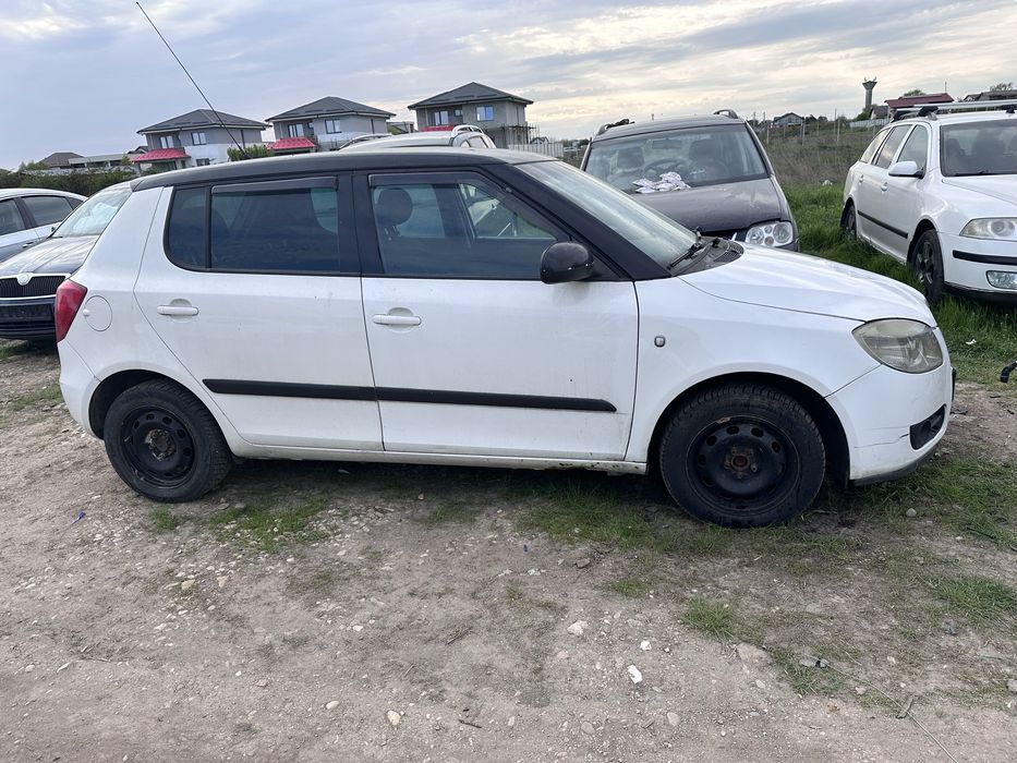 Dezmembrez skoda fabia 1.4 tdi BNM