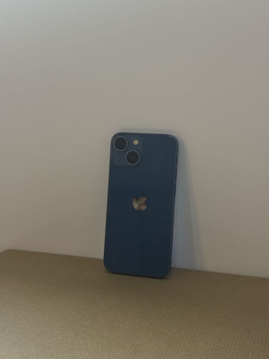 IPhone 13 mini на части