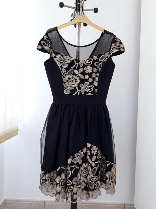 Rochie de ocazie .