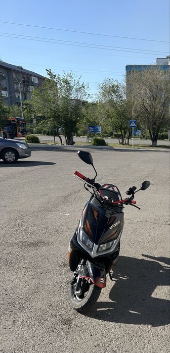Продам скутер м8 СРОЧНО