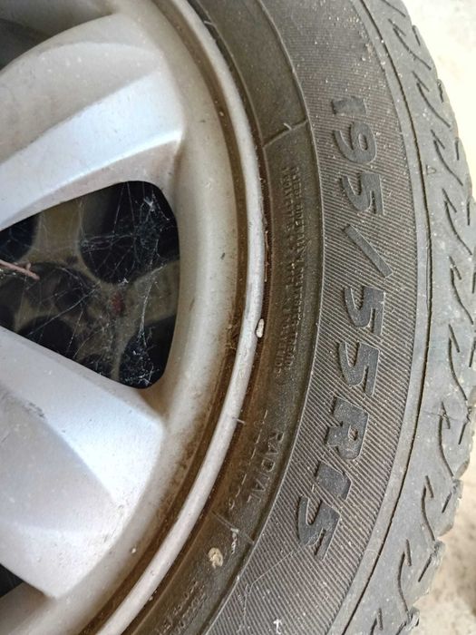 Jante cu anvelope de iarna LOGAN