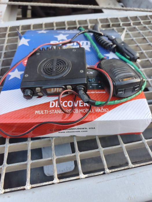 Statie radio auto CRT One