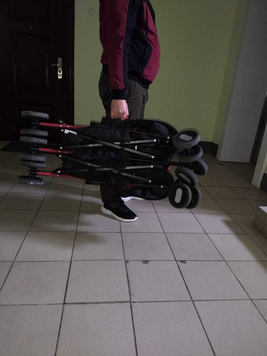 Коляска для двойни Chicco