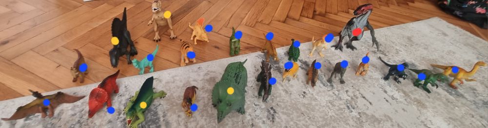 Динозаври      .