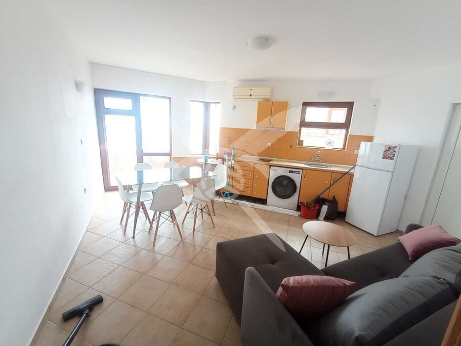 Продава се Тристаен апартамент в Созопол - 98 кв.м за 2123 €/кв.м - Снимка #21