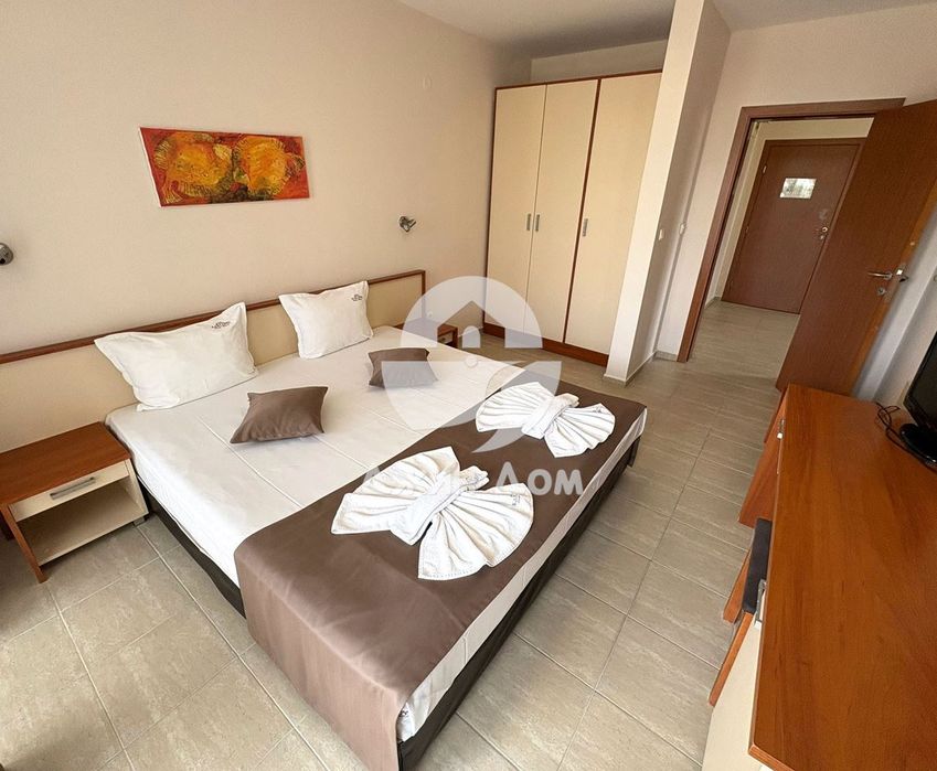 Просторен тристаен апартамент в к-с „Карлово“, к.к. Слънчев бряг