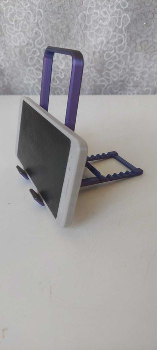 Suport de telefon reglabil printat 3D!