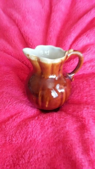 Керамический молочник