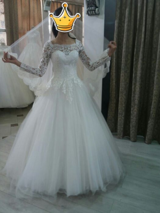 Свадебное платье