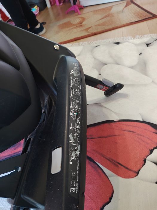 Scaun auto BeSafe cu isofix