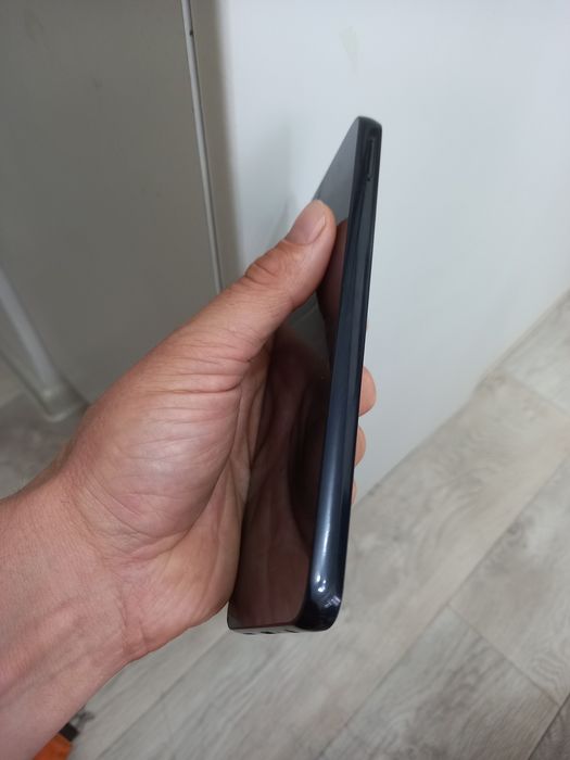 Телефон смартфон Samsung a05 4/64