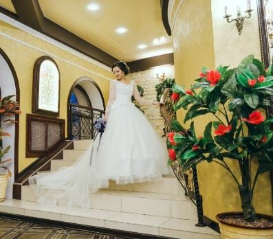 Свадебная платья 10 000 тг