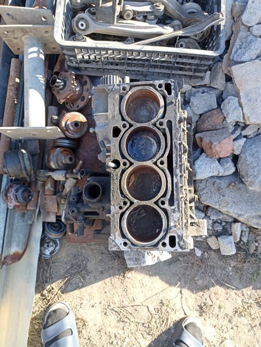 Продам Мотор от ауди в хорошем состояние