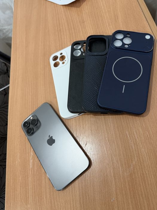 Продам Iphone 13 Pro Max