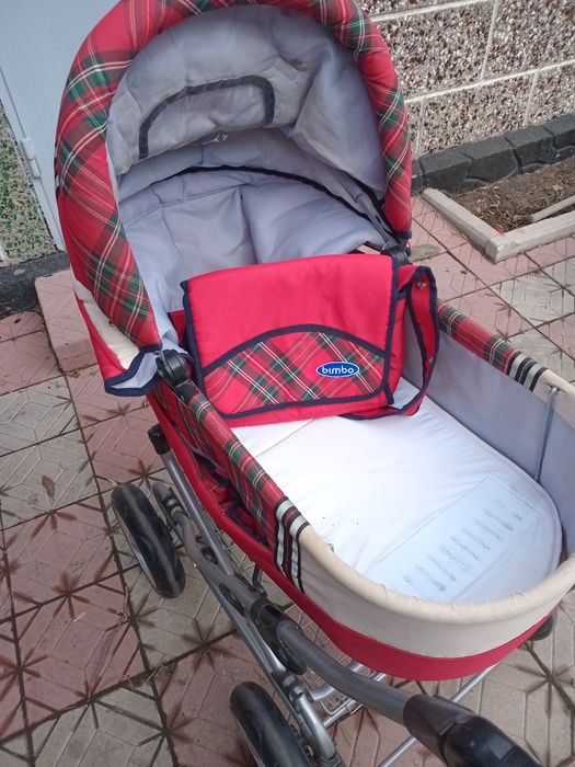 Детская коляска д/у в отличном состоянии