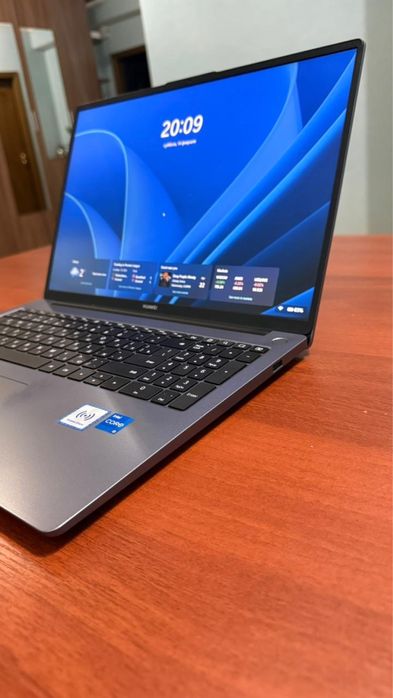 Huawei mateBook D 16 сатылады!