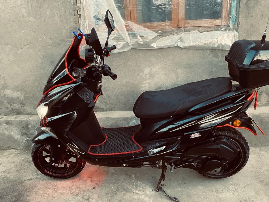 Макси Сост самалет