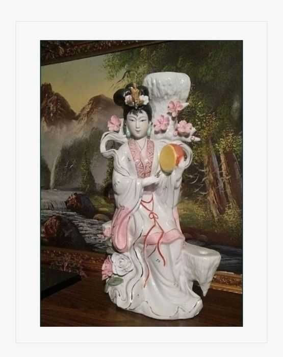 Продам статуэтку