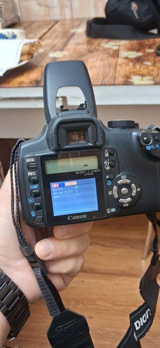 Aparat foto canon eos 350d