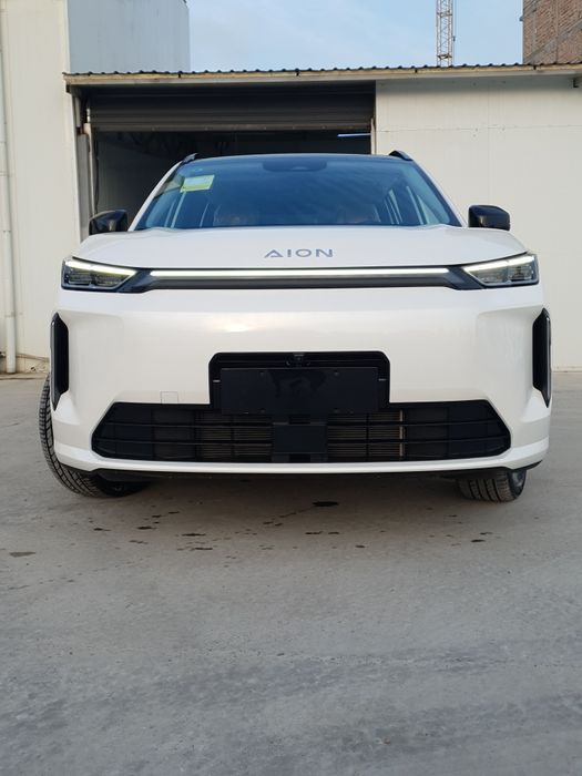 Gac Aion.  i60 Gibrid 1200km.