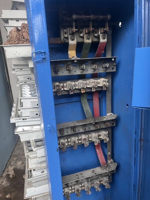 Продам   Щит силовой щрс 400. Щрс 250