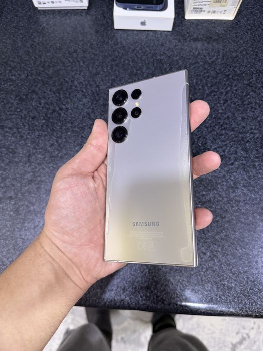 samsung  s24 ultra pamit 12.256g holati zor oqip tel qlila