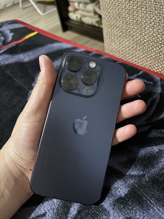 Iphone 15pro срочно продам