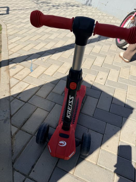 Продам самокат б/у
