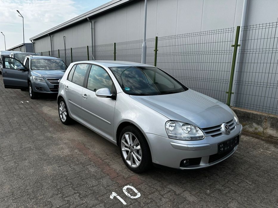 2008 Volkswagen Golf 5  - 1.4 MPI 80CP - Clima * Senzori * Pilot Aut.