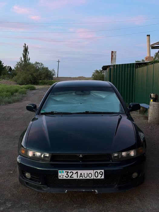 В продаже Mitsubishi Galant 8 Европа, рестайлинг 2000 года