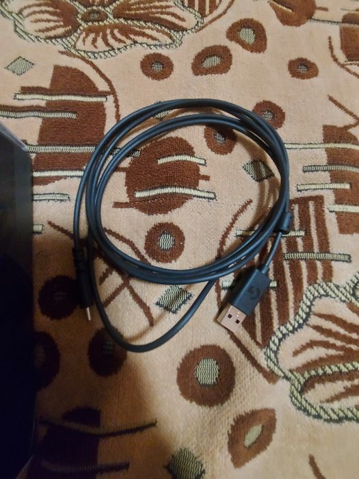 Слушалки Logitech G435