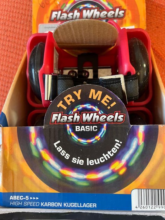 Role cu lumini pentru incaltaminte copii pana la 60 kg